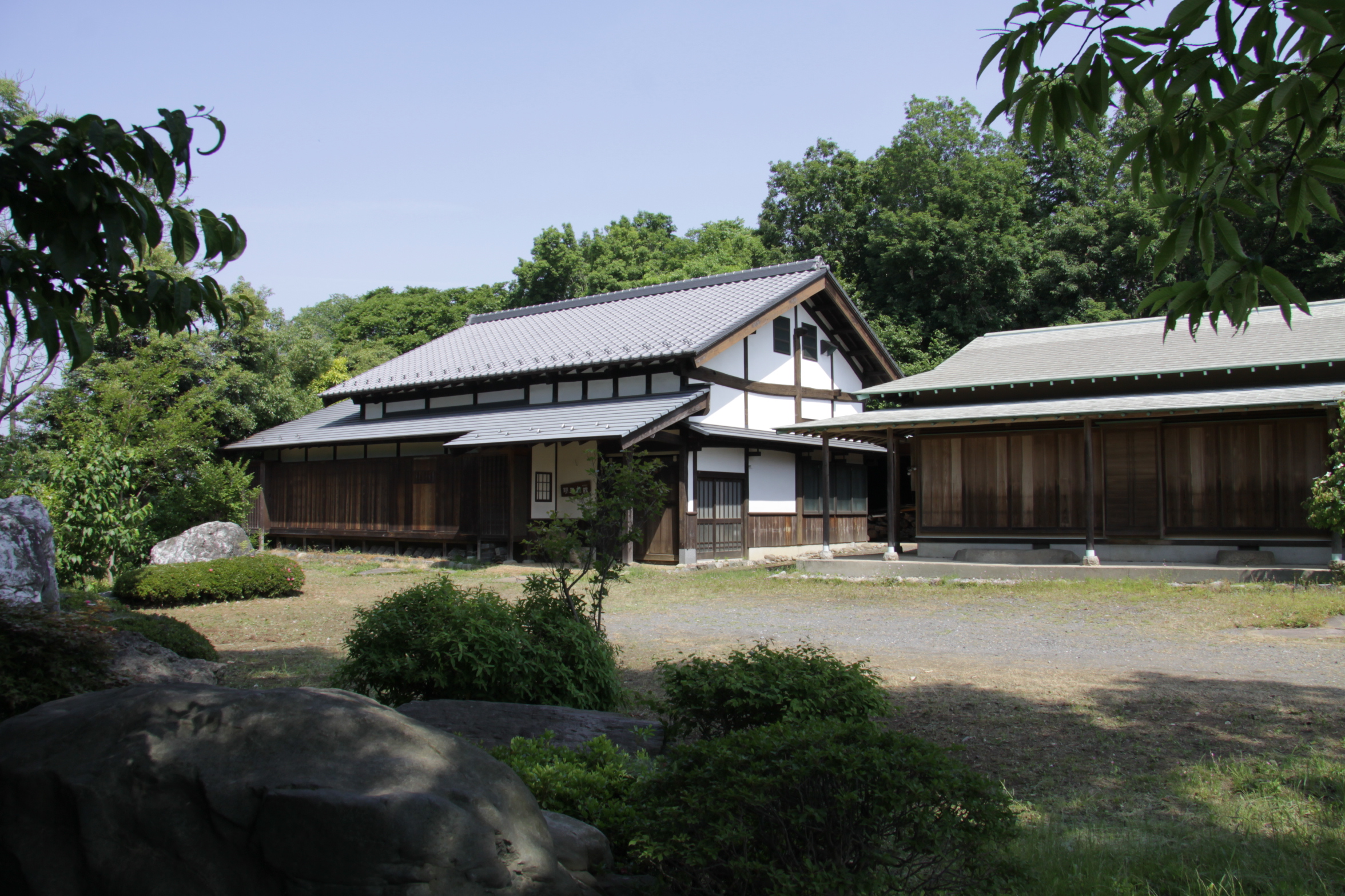 吉見布教所淨泉寺(住職と坊守) 吉見布教所淨泉寺(住職と坊守)
